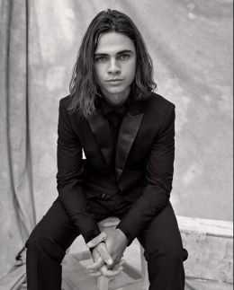 Оливер Уотсон