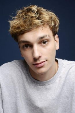 Бастиан  Саварино