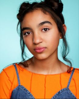 Элла МакКейн