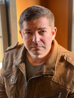 Дэн Альварес