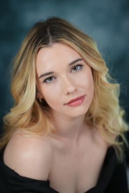 Гуинит Кларк