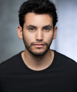 Elliot Gosh