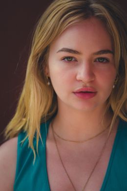 Аликс Бэйли