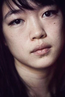 Андреа МакКиннон