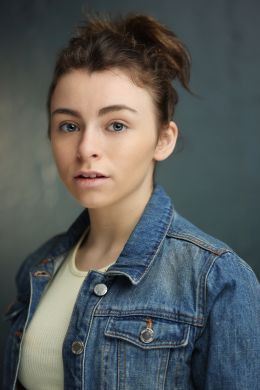 Элль Фостер