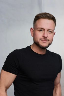 Lee Otway