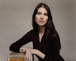 Николь Катаниа