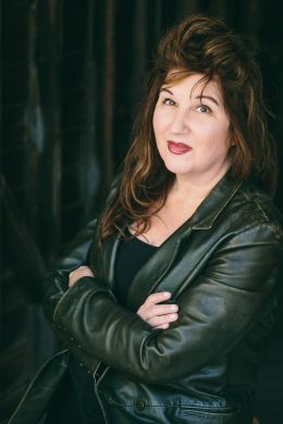 Дженнифер Тоуб