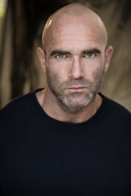 Саймон Ньютон