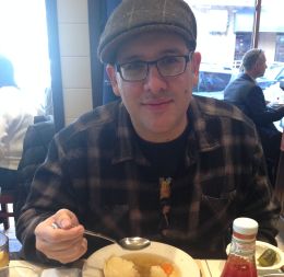 Джо Грессис