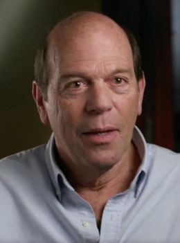 Стив Элкинс