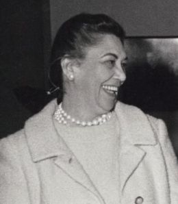 Джун Дэнкуорт