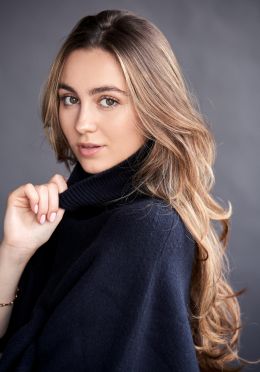 Элли Дормер