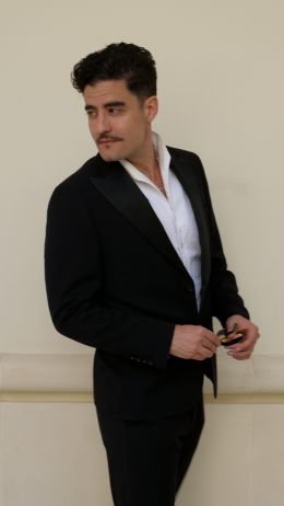 Sam Menzou