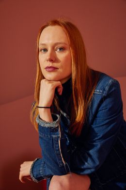 Софи Комптон