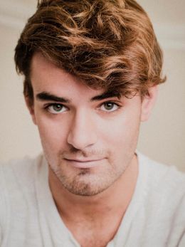 Джейсон Джеймс