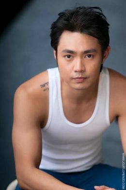 Рон Моралес