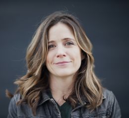 Tracy Droz Tragos