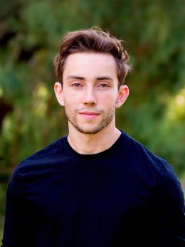 Ник Даунинг