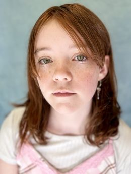 Дафни Келли