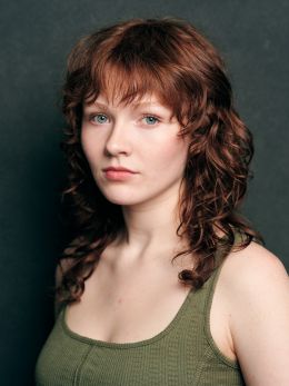 Пиппа А. Ноулз