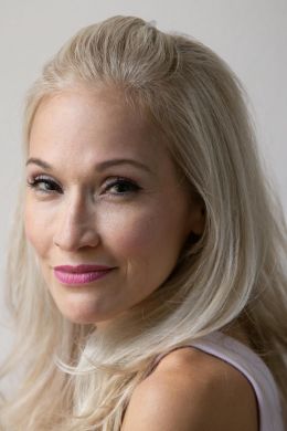 Валери Михелсон