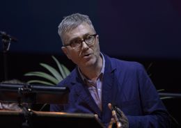 Робин Бэйкер