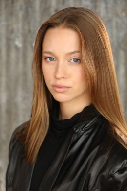 Кассандра Кротзер