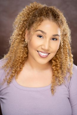 Эштон Александрия