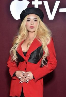 Лола Манцини