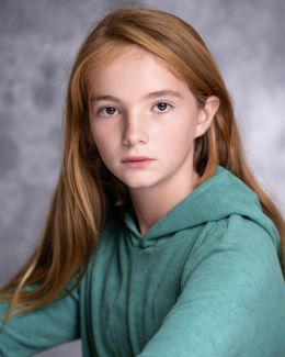 Анаис МакКейб