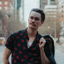 Мдж  Дорнинг