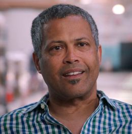 Хайле Джонстон