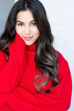 Жасмин Уоллес