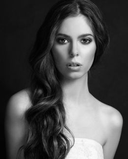 Грэйс Барлоу