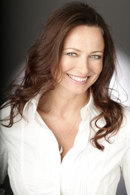 Трэйси Адам