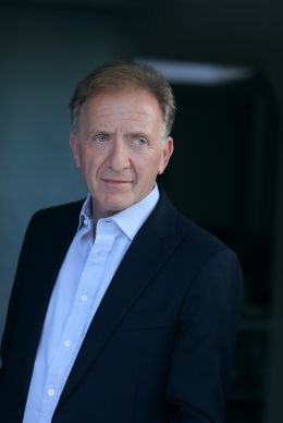 Филип Моросс