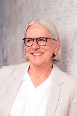 Дорис Майер