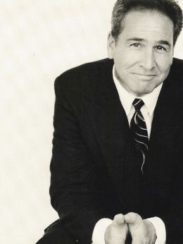 Уильям Огэст