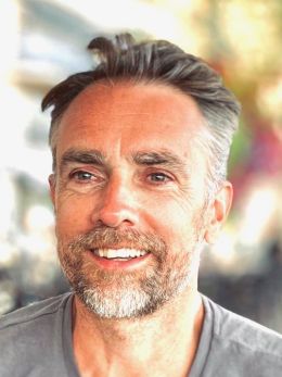 Александр Мосс