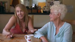 Холли Рэндолл