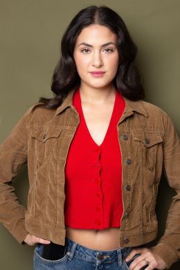 Оливия Челла