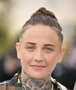 Лаура Амблер