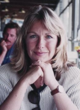 Lyn Davis Lear