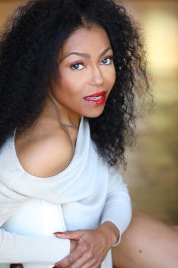 Ари Томпсон