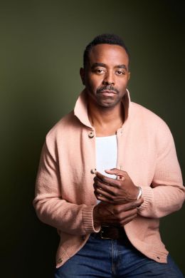 Ayinde Howell