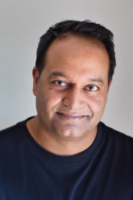 Эниш Махумдар