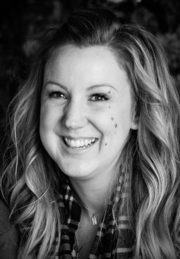 Андриа Спринг