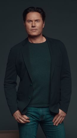 Ron E. Scott