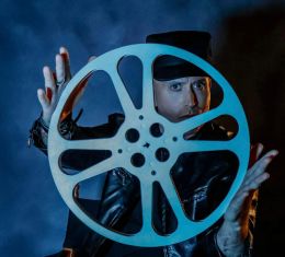 Крис Александер